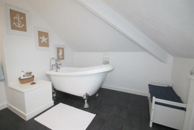 En Suite Bathroom/Wc