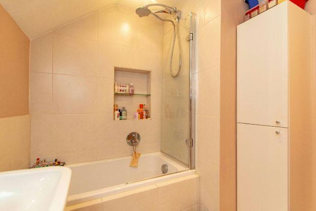 Bathroom Aspect 2