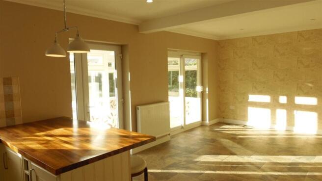 Open Plan Kitchen/ Dining Room