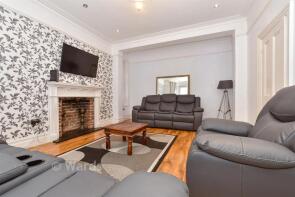 23, Park Avenue, Dover CT16 1ES