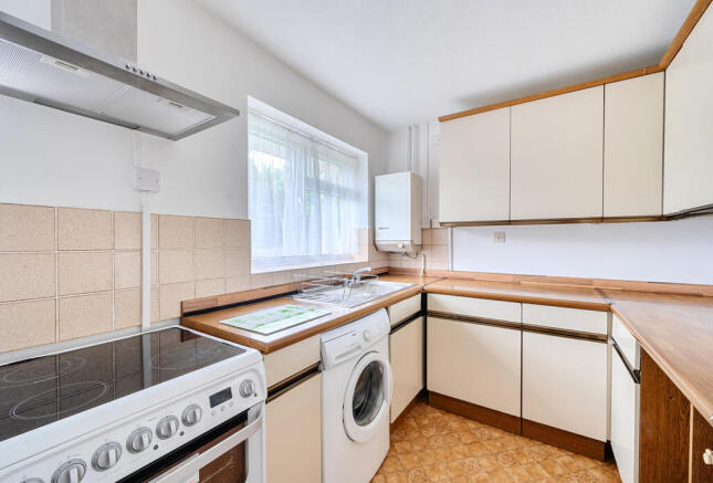 1347543-9-68b8023...