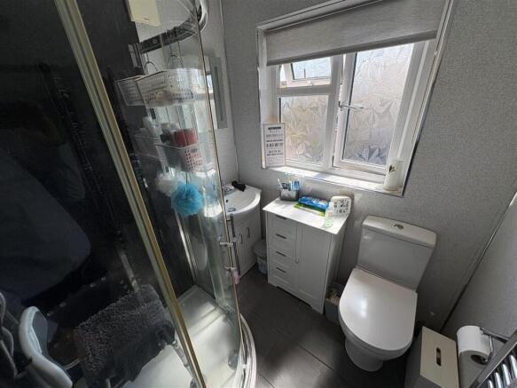 3 bed Semi-Detached for sale Image 12