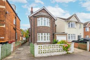 29, Cutcliffe Grove, Bedford MK40 4DA