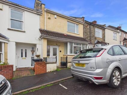 Clare Road, Kingswood