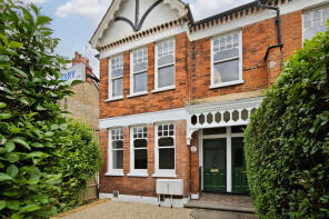 154, Weir Road, London SW12 0ND