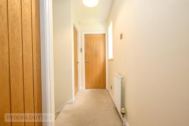 3 bed Detached for sale Image 10