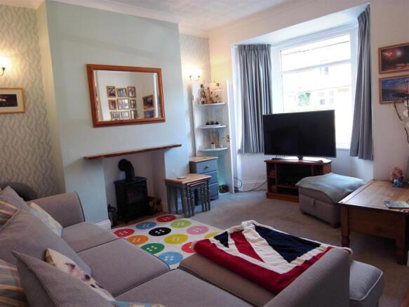 Living Room.JPG