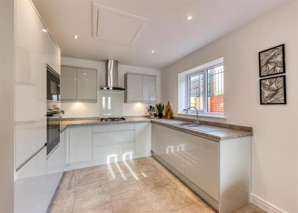 Plot 2, Auckland Road-Kitchen & Breakfast Area B.j