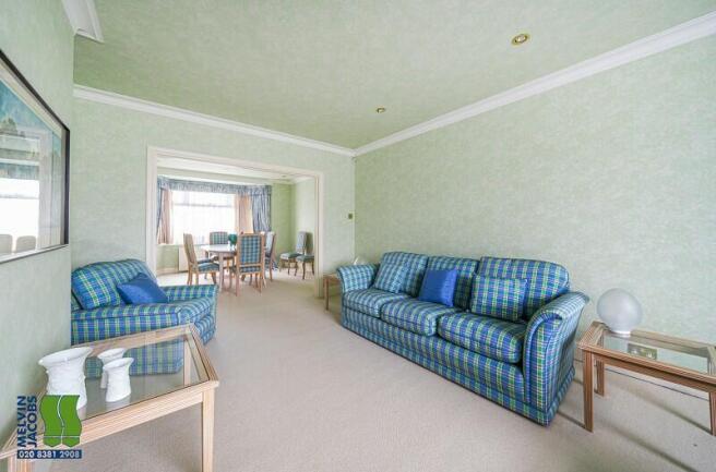 Lounge/Dining Room  