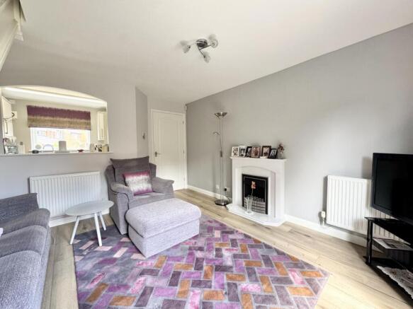 Scalborough Close, Countesthorpe, Leicester photo 4