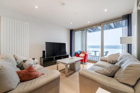 Royal Wharf Walk London E16