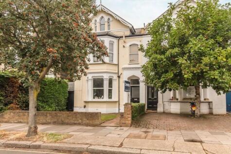 Sutton Court Road, Chiswick