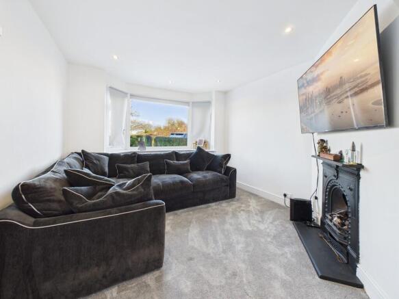 CAM02854G0-PR0483...