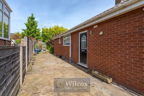 Marlow Close, Bolton, BL2