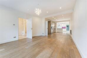 6, Hampstead Gardens, Golders Green, London NW11 7EU