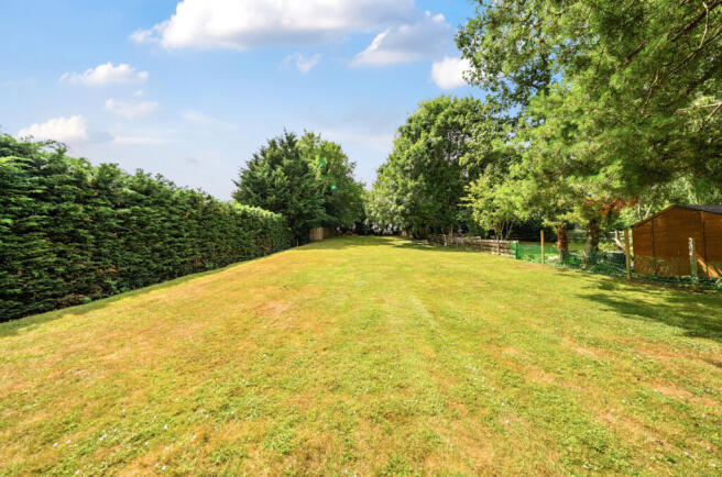 1318526-23-686c04...