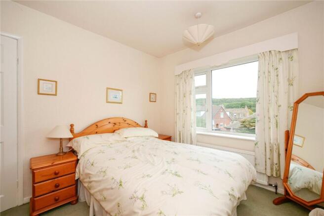 3 bed Semi-Detached for sale Image 8
