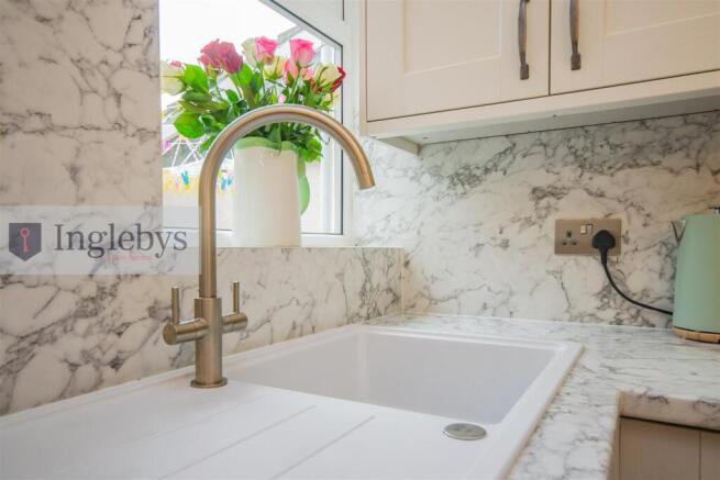 5 bed Terraced for sale Image 9