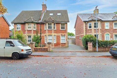 22 Station Road, Wimborne, BH21 1RG