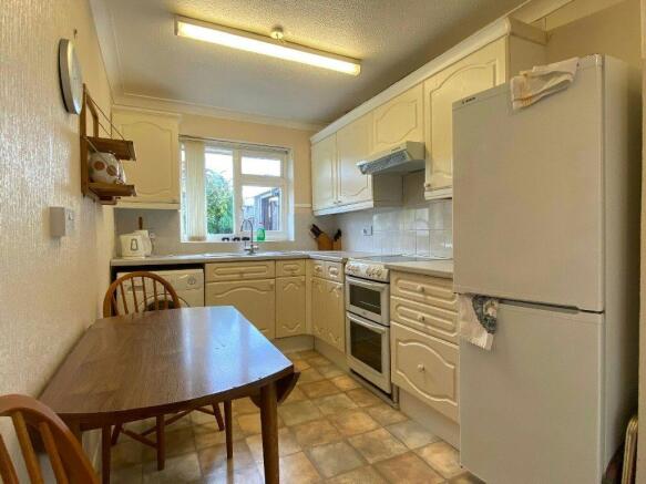 Kitchen / Breakfast