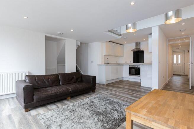 Living-Kitchen B