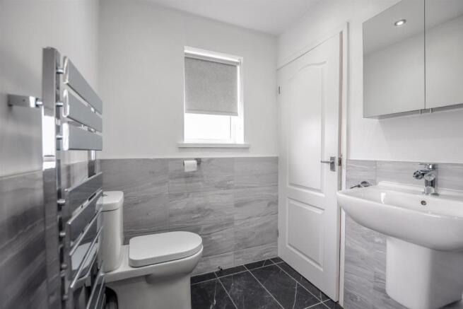 Family Shower Room