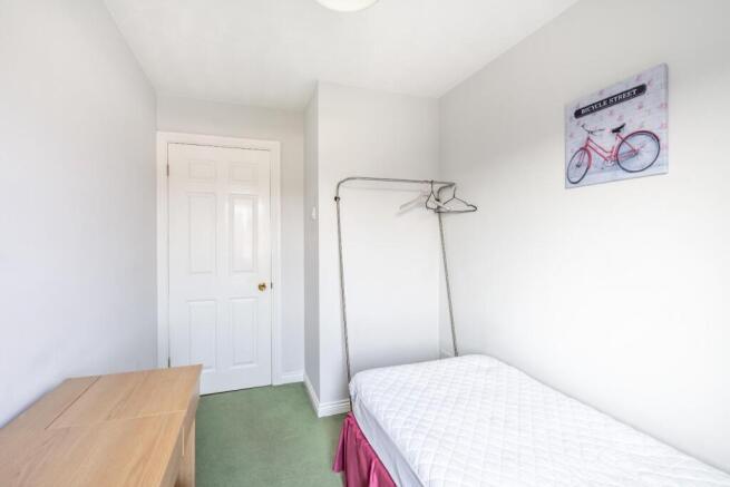 2 bed Apartment for sale Image 10