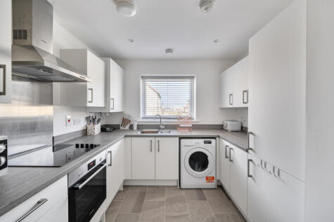 Oakley Way, Frome, BA11