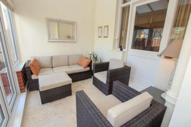 Garden room