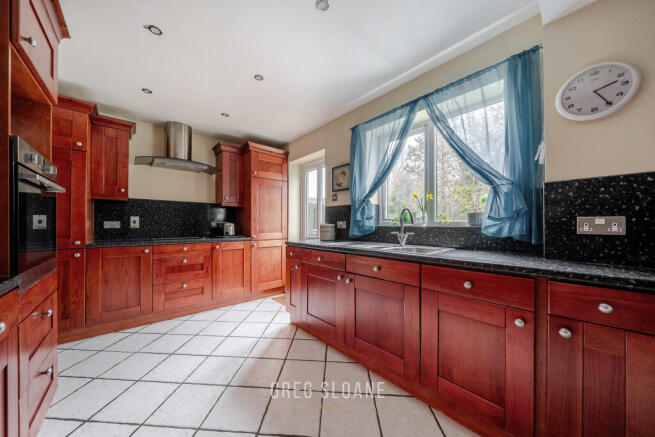 1423179-6-69b83d7dcb62c