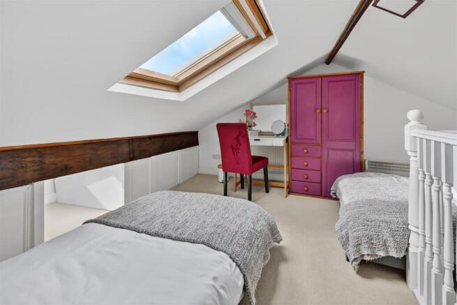 2 bed Terraced for sale Image 12