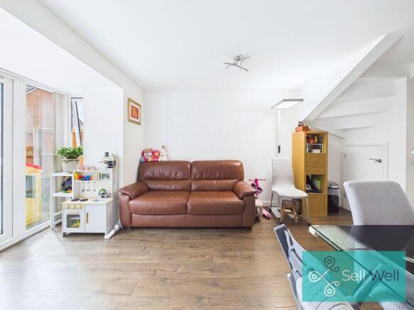 Kitchen/Dining/Lounge Area