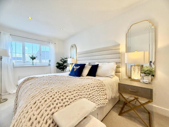 4 bed Detached for sale Image 10