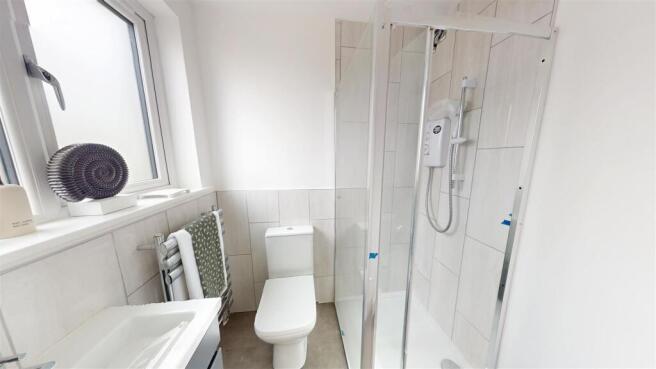 3 bed Semi-Detached for sale Image 12