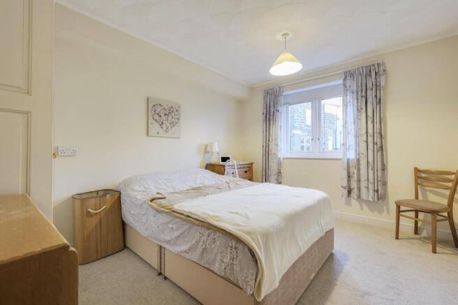 1 bed Retirement Property for sale Image 5