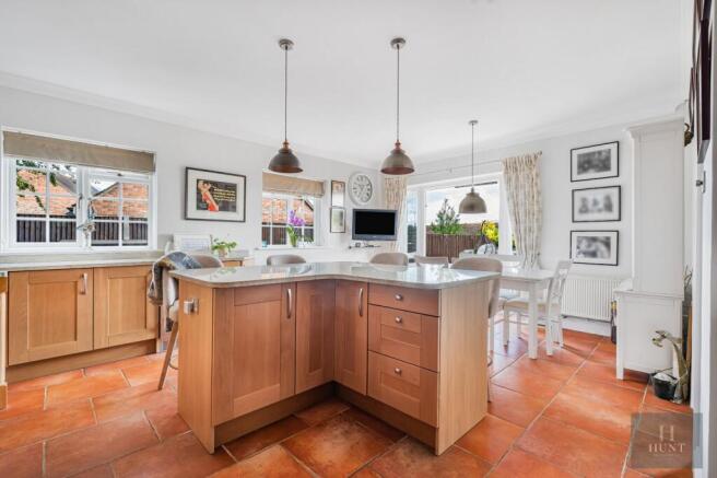 Kitchen/Dining