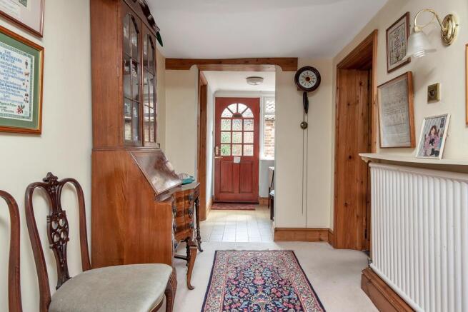 MAIN HALLWAY