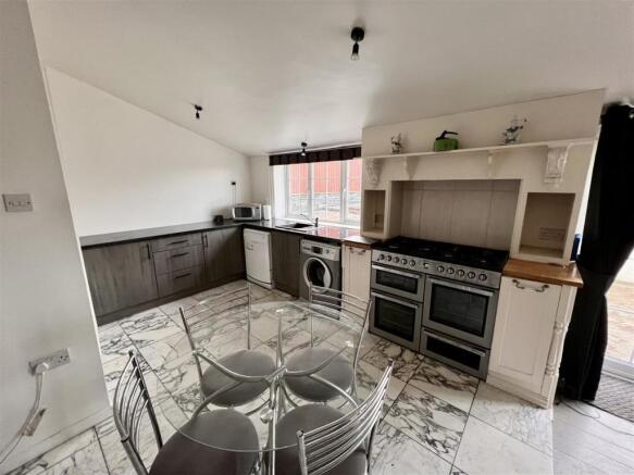 Lounge/Kitchen/Diner