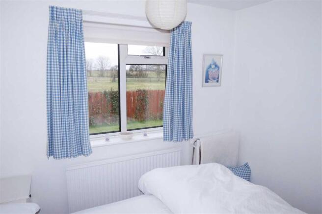 Bedroom 2: