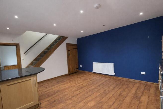 3 bed Terraced for sale Image 4