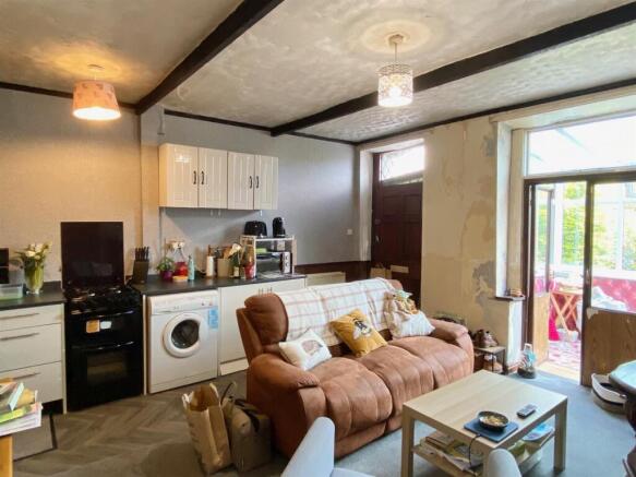 1 bed Terraced for sale Image 4