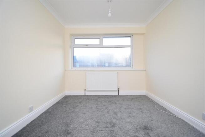 3 bed Detached to rent Image 11