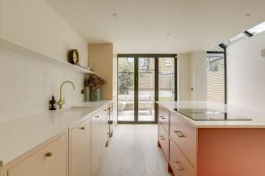 210, Leahurst Road, London SE13 5NL