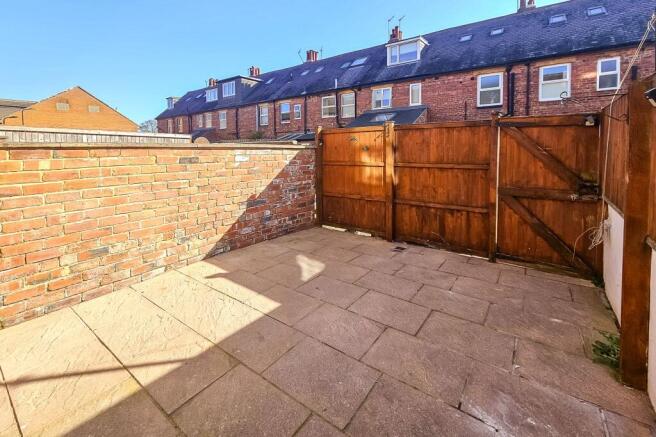2 bed Terraced for sale Image 4