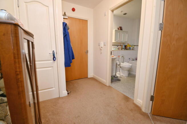 1 bed Apartment for sale Image 7