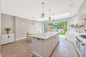 87, Westway, London SW20 9LT