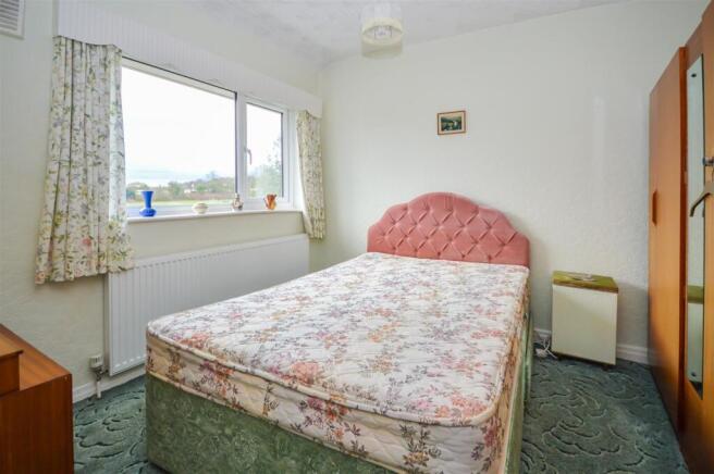 3 bed Semi-Detached for sale Image 6