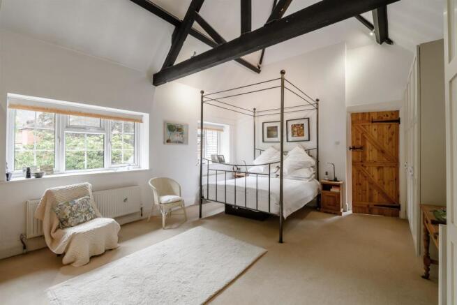 8474536-interior32.jpg