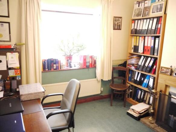 Photo 8