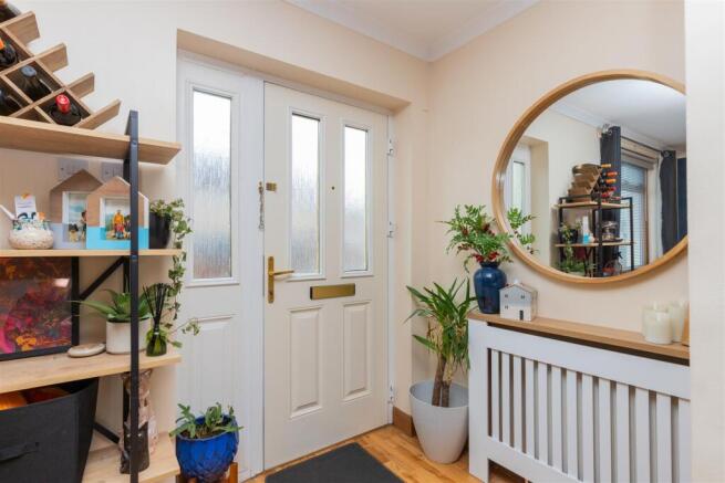 18 Brook Street Strathaven ML10 6NG-17.jpg